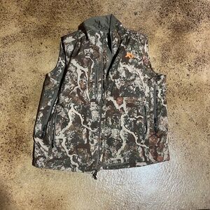 First Lite Solitude Vest Size XL